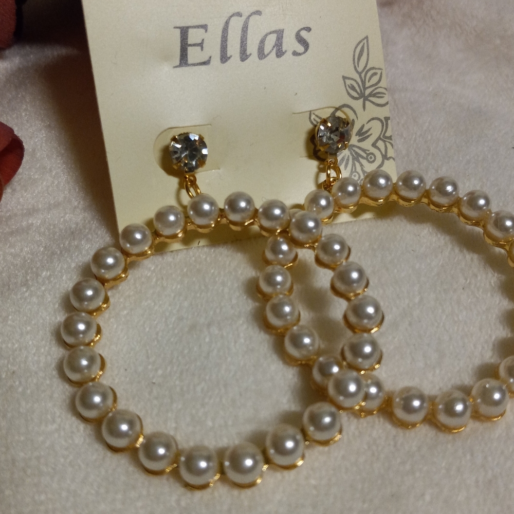 NEW PEARL HOOP EARRINGS
